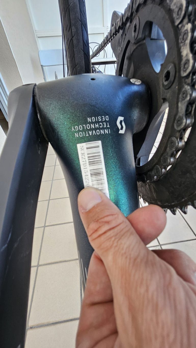 Used Scott Addict 20 2022 2022 Road & Gravel, Green — image 6 of 10