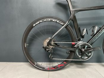 Tweedehands Pinarello PARIS 105 11S 2023 2023 Road & Gravel — afbeelding 2 van 10