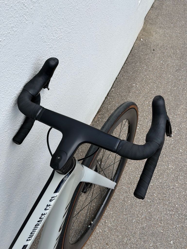Used Canyon Canyon Endurace CF SL 8 Di2 2023 2023 Road & Gravel, Gris claro — image 6 of 35