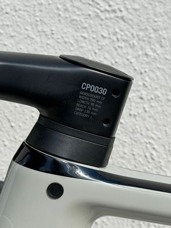 Used Canyon Canyon Endurace CF SL 8 Di2 2023 2023 Road & Gravel, Gris claro — image 11 of 35
