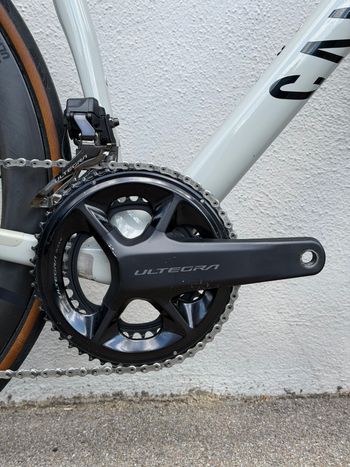 Used Canyon Canyon Endurace CF SL 8 Di2 2023 2023 Road & Gravel, Gris claro — image 3 of 35