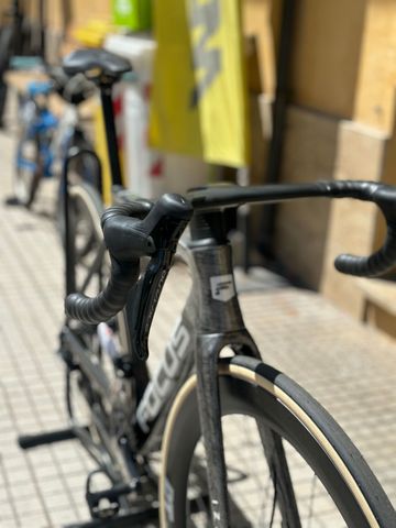 Brugt Focus IZALCO MAX 9.9 2026 2026 Road & Gravel — billede 5 af 6