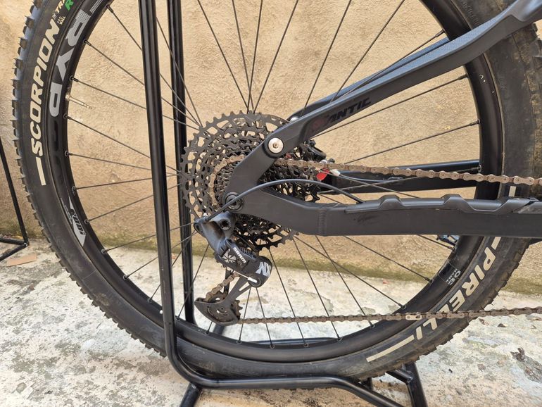 Used Fantic XTF 1.5 Sport 2024 2024 Mountainbike, Green — image 6 of 14