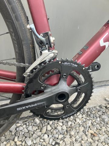 Used Specialized Roubaix 2023 2023 Road & Gravel, Red — image 3 of 7