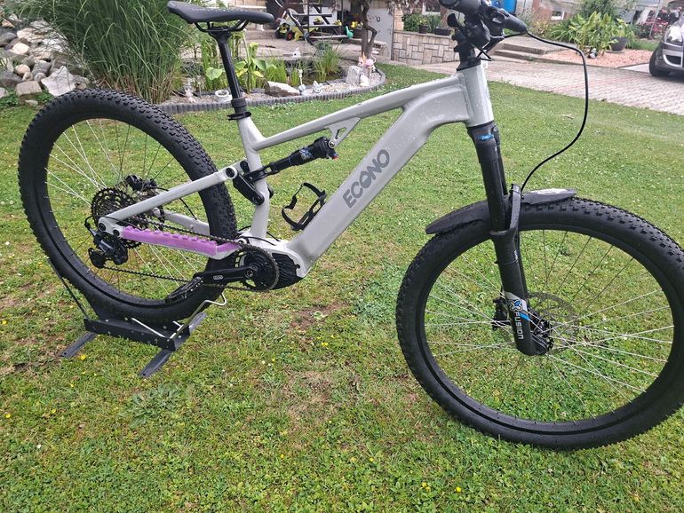 Used Econo Econo Custom Shimano CUES 2025 Mountainbike — image 1 of 5