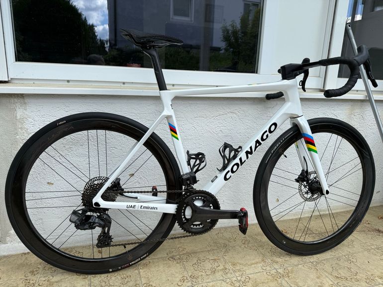 Used Colnago V4Rs Campagnolo Super Record WRL 2025 2025 Road & Gravel, White — image 3 of 6