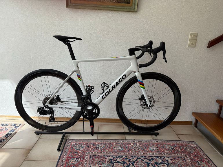 Used Colnago V4Rs Campagnolo Super Record WRL 2025 2025 Road & Gravel, White — image 1 of 6
