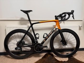 Used Canyon Canyon Aroad CF SLX 2024 Road & Gravel, Hellgrau — image 5 of 13