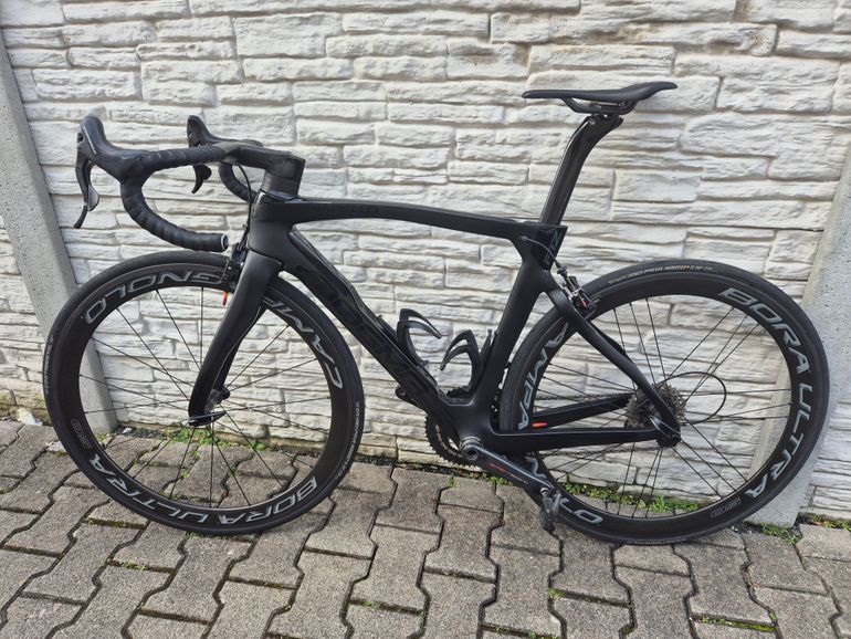 Used Pinarello *Pinarello Dogma F12 SRAM Red ETap* 2022 Road & Gravel, Black — image 13 of 16
