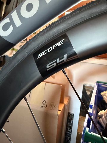 Guerciotti Eclipse Shimano Ultegra Di2 2026 Road & Gravel usato, Nero — immagine 4 di 12