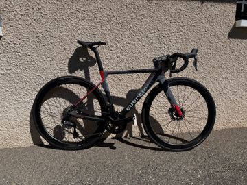 Guerciotti Eclipse Shimano Ultegra Di2 2026 Road & Gravel usato, Nero — immagine 9 di 12