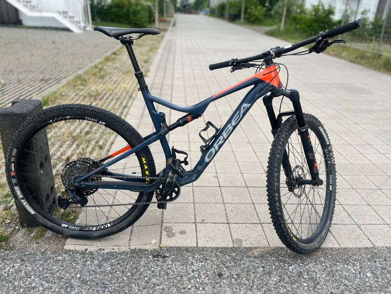 Used Orbea OIZ H10 2020 2020 Mountainbike — image 1 of 12
