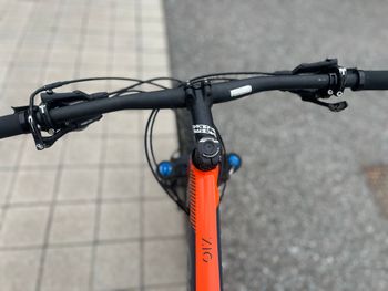 Used Orbea OIZ H10 2020 2020 Mountainbike — image 7 of 12