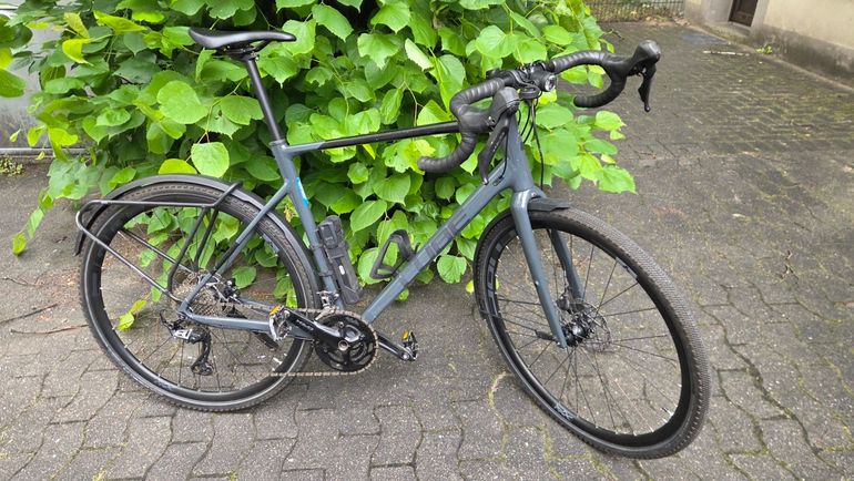 Used CUBE NUROAD RACE FE 2021 2021 Road & Gravel, Light Gray — image 1 of 17