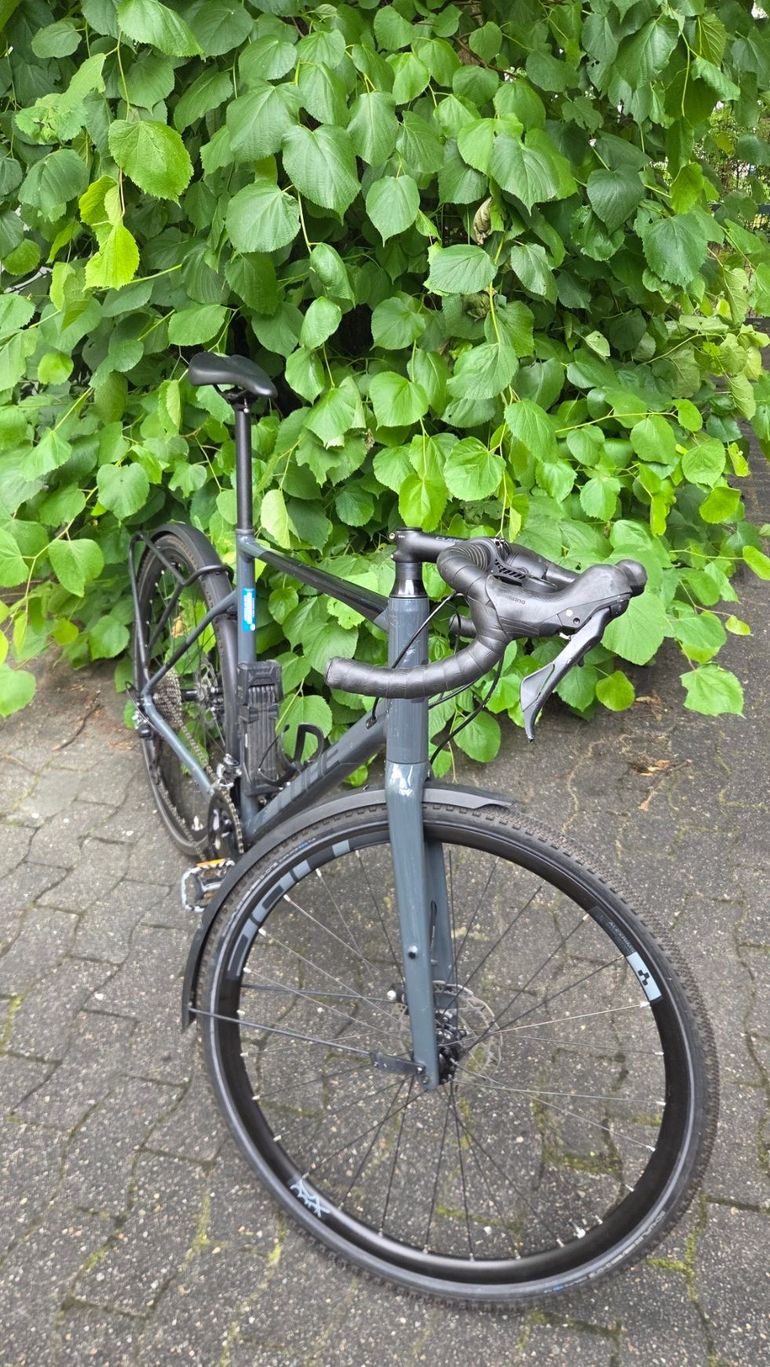 Used CUBE NUROAD RACE FE 2021 2021 Road & Gravel, Light Gray — image 4 of 17