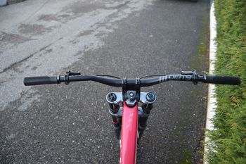 Used Canyon Sender CFR 29 2024 2024 Mountainbike, Red, 29 — image 4 of 6