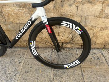 Used Colnago V5Rs Frameset +Ruote Enve 4 ,5 Carbon Frameset 2025 Road & Gravel, White — image 4 of 10