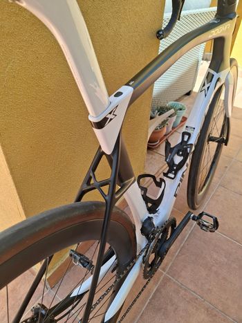 Used Pinarello Dogma Shimano Ultegra Di2 2025 Road & Gravel — image 6 of 14