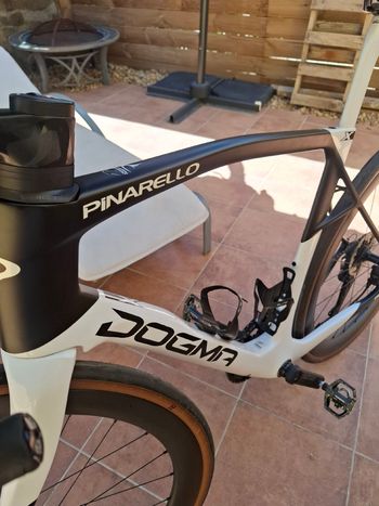 Used Pinarello Dogma Shimano Ultegra Di2 2025 Road & Gravel — image 10 of 14