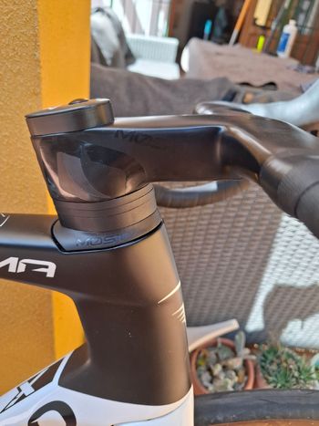 Used Pinarello Dogma Shimano Ultegra Di2 2025 Road & Gravel — image 12 of 14