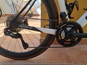 Used Pinarello Dogma Shimano Ultegra Di2 2025 Road & Gravel — image 3 of 14