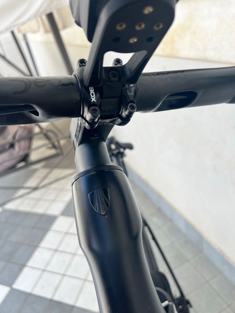 Used Trek Domane SL 6 Gen 4 2023 2023 Road & Gravel — image 9 of 10