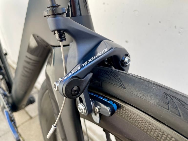 Used Canyon Aeroad Shimano Ultegra Di2 2017 Road & Gravel — image 9 of 15