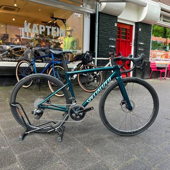 Used Specialized Tarmac SL8 Expert - SRAM Rival eTAP AXS 2025 2025 Road & Gravel