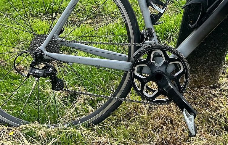 Used Canyon Endurace Campagnolo Athena 2019 Road & Gravel, Black — image 2 of 5