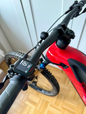 Used Rotwild R.X750 PRO 2023 2023 Mountainbike — image 2 of 8