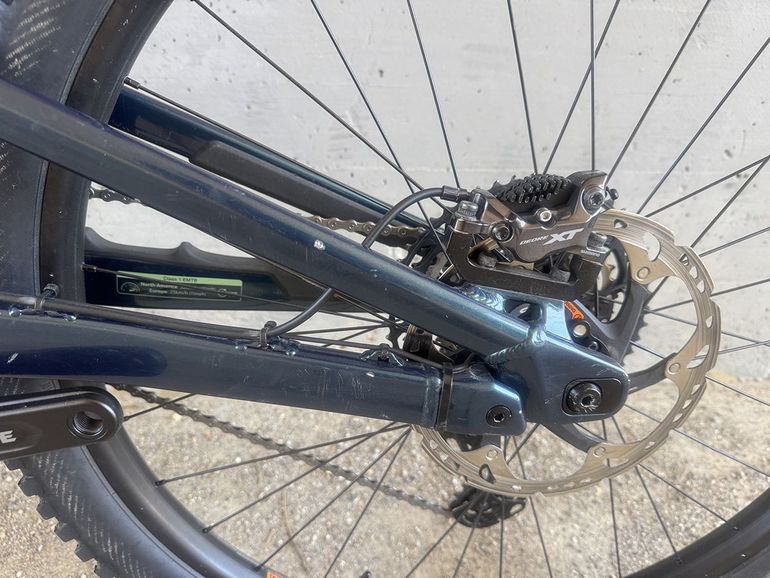 Used Rocky Mountain Altitude Powerplay Carbon 70 2024 Mountainbike, Green — image 10 of 14
