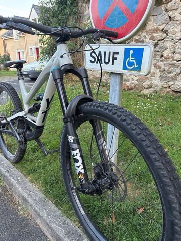 Używany YT Industries Capra Shred 29 2021 2021 Mountainbike — zdjęcie 7 z 12