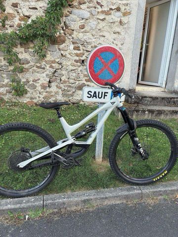 Używany YT Industries Capra Shred 29 2021 2021 Mountainbike — zdjęcie 5 z 12