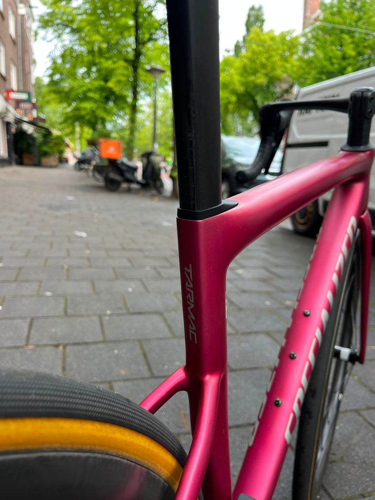 Used Specialized Tarmac SL8 Pro - SRAM Force eTAP AXS 2025 2025 Road & Gravel, Violett — image 6 of 12