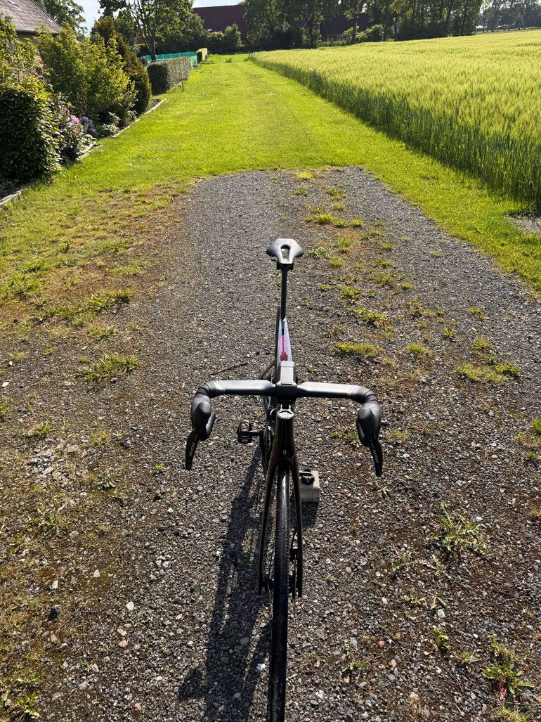 Used Scott Foil RC 30 2023 2023 Road & Gravel, Red — image 4 of 15