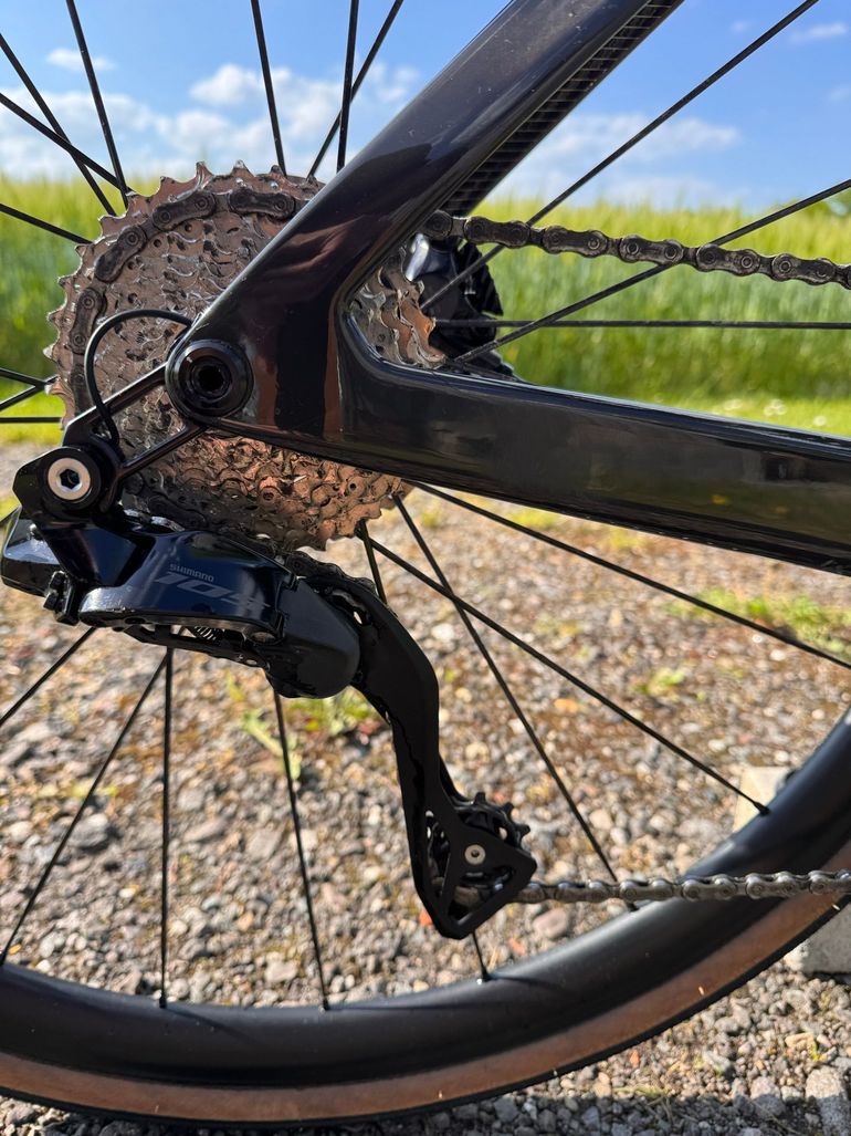 Used Scott Foil RC 30 2023 2023 Road & Gravel, Red — image 8 of 15