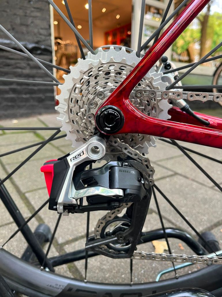Used Specialized S-Works Aethos 2 - SRAM RED AXS 2026 2026 Road & Gravel, Rot — image 15 of 15
