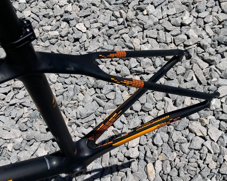 Used Fuji Granfondo Classico LE Frameset Frameset 2019 Road & Gravel — image 9 of 9