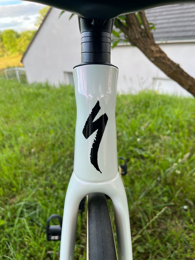 Used Specialized Sworks Tarmac SL8 G. 2025 Road & Gravel, White — image 3 of 6