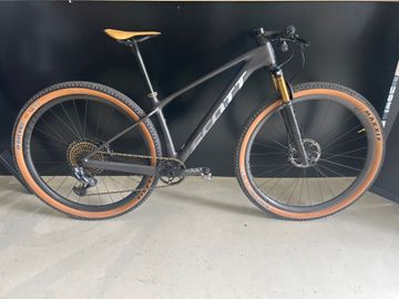 Used Scott Scale 940 2024 2024 Mountainbike, Black — image 1 of 11