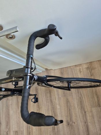 Used Merida SCULTURA 6000 Di2 2024 2024 Road & Gravel, Black — image 5 of 7
