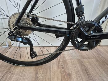 Used Merida SCULTURA 6000 Di2 2024 2024 Road & Gravel, Black — image 3 of 7