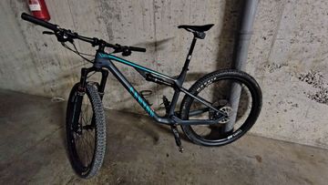 Gebrauchtes Canyon Lux Trail CF 8 2022 2022 Mountainbike, Blau, 29 — Bild 3 von 12