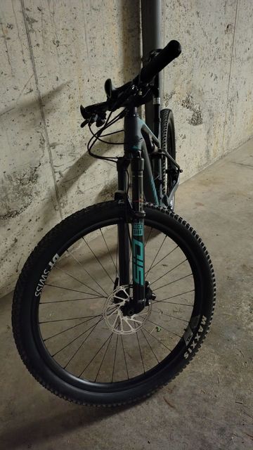 Gebrauchtes Canyon Lux Trail CF 8 2022 2022 Mountainbike, Blau, 29 — Bild 6 von 12