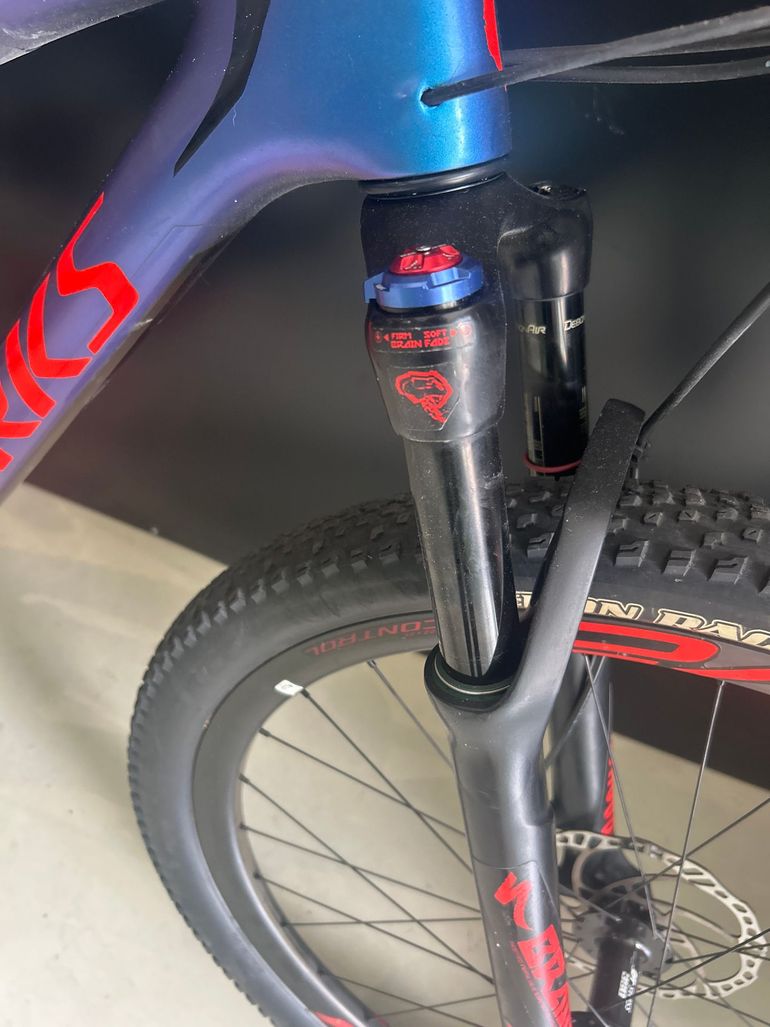 Used Specialized Men's S-Works Epic XX1 Eagle 2018 2018 Mountainbike, Morado — image 11 of 12