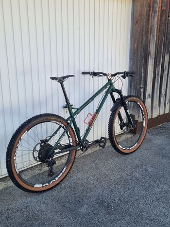 Used marino Marino Custom Shimano Deore 2020 Mountainbike, Green — image 3 of 4