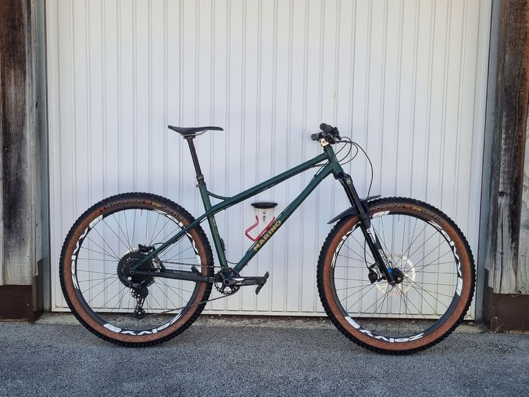 Used marino Marino Custom Shimano Deore 2020 Mountainbike, Green — image 1 of 4