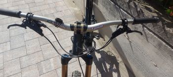 Used YT Industries JEFFSY 29 CF Pro Race 2019 2019 Mountainbike, Schwarz, 29 — image 9 of 13