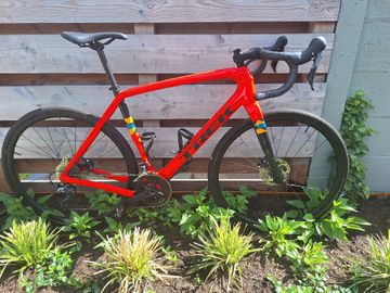 Trek Checkpoint SL 5 Gen 2 2023 2023 Road & Gravel usato, Rosso — immagine 1 di 7