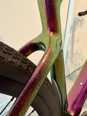Used Cervélo Aspero 5 Force XPLR ETap AXS 2022 2022 Road & Gravel, Red — image 10 of 13